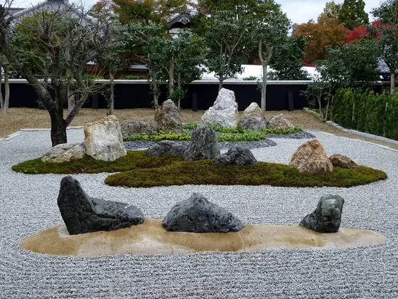 新しいお庭も登場…！