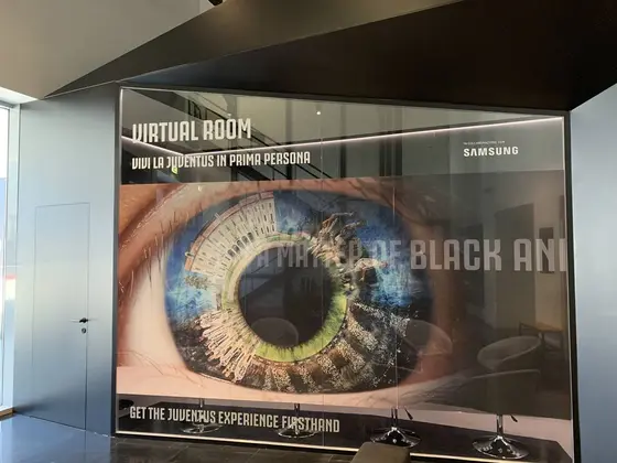 VR