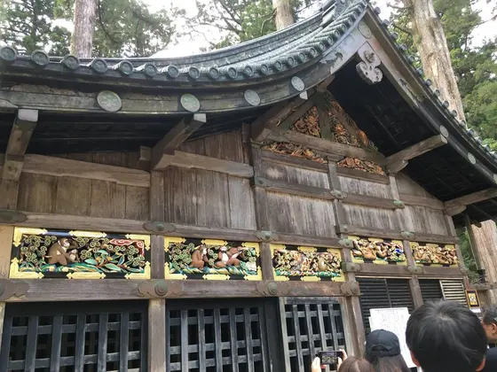 新厩舎の彫刻