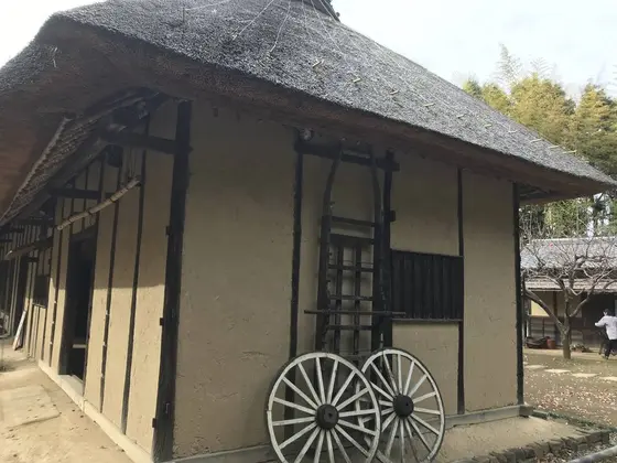 母屋の壁w