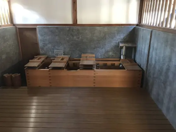 風呂、デカっw