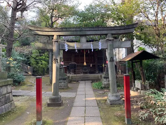 四合稲荷