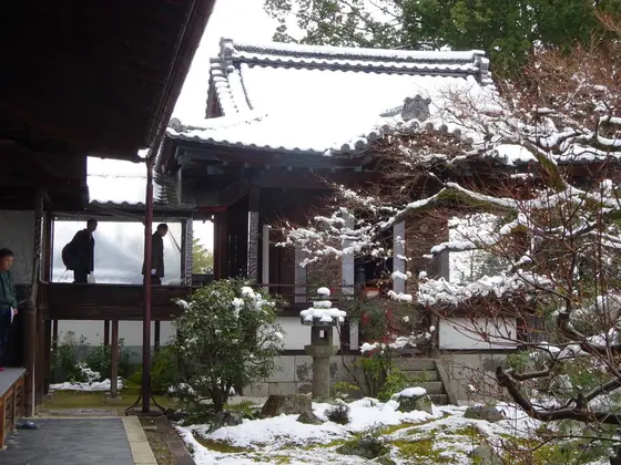 春日局の御霊屋