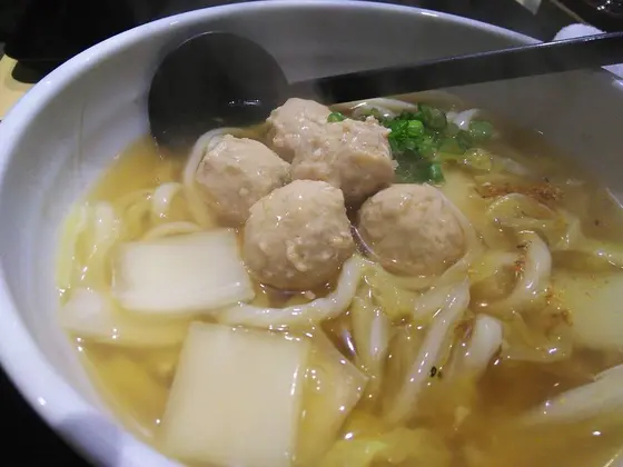 「鶏だんごと白菜のおうどん」