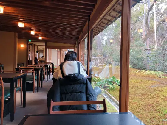 店内