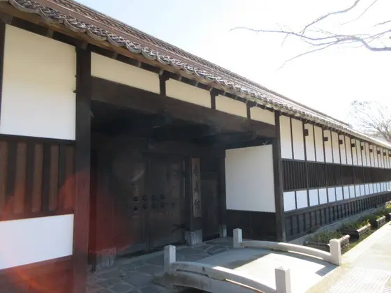 武術教場と書庫