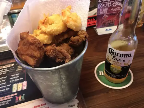 小腹が空いたのでアメリカンパブで一杯