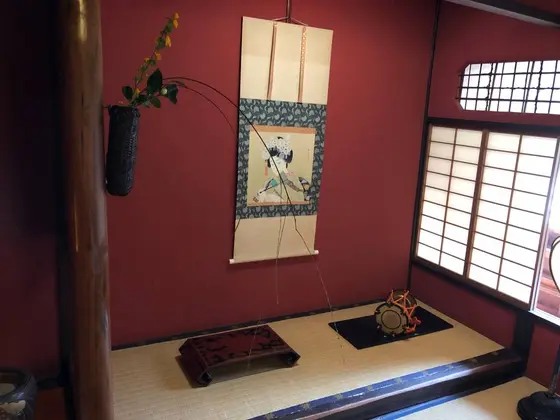 お茶屋さんで使われていた物が展示されています。