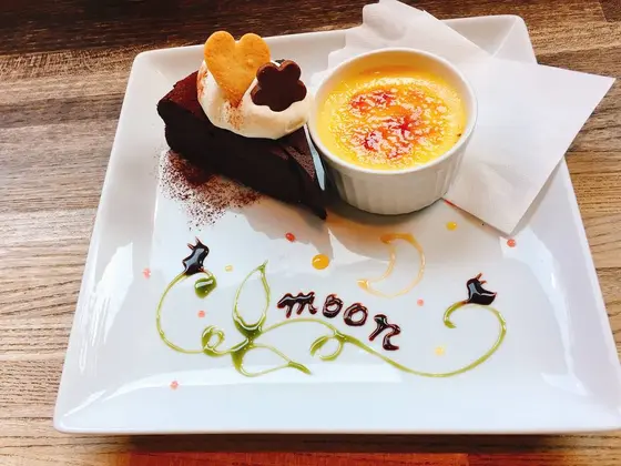 ガトーショコラ&クレームブリュレ ドリンクset 1,050yen