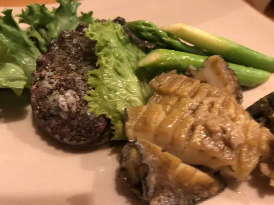 アワビの蒸し焼き