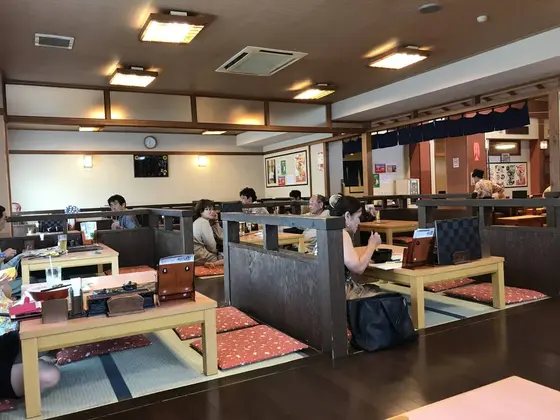 座敷席