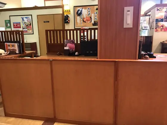 カウンター席