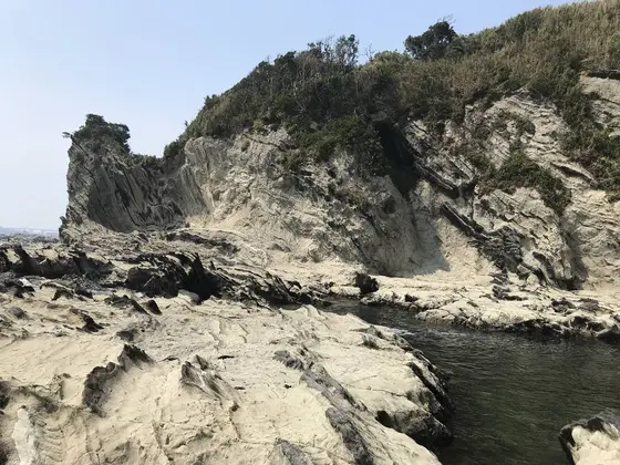 見渡す限り「岩」