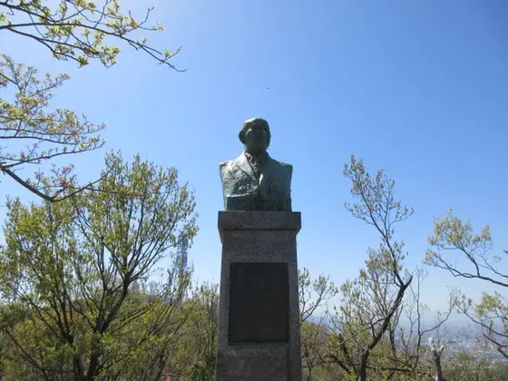 田伐兼松氏