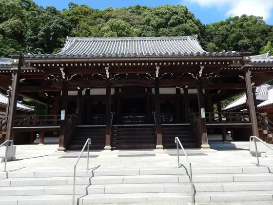本堂