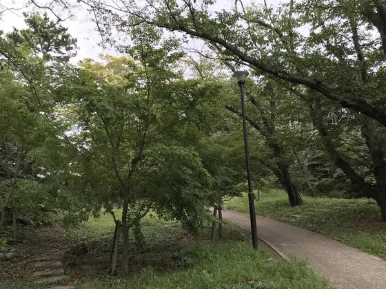 八聖殿へと