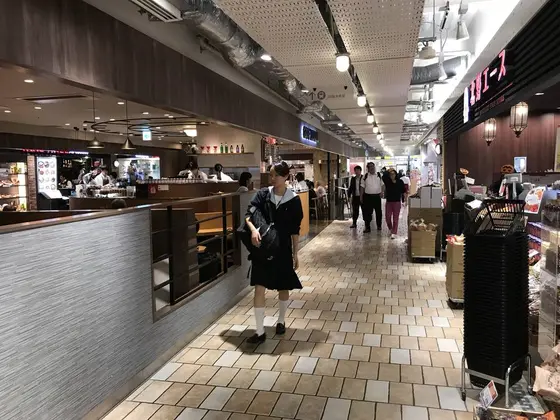 飲食店が多め