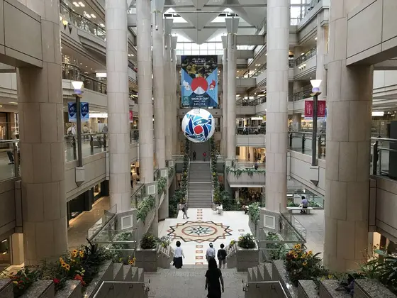 ランドマークプラザ
