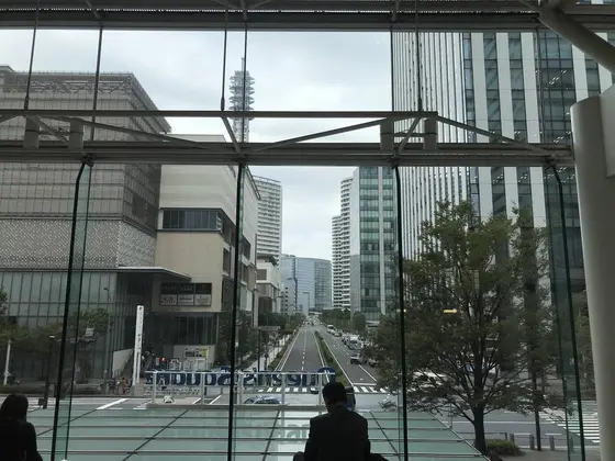 休憩ベンチ
