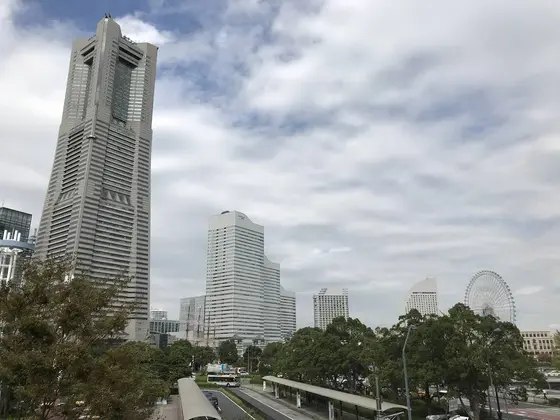 駅前ペデデッキからの景色