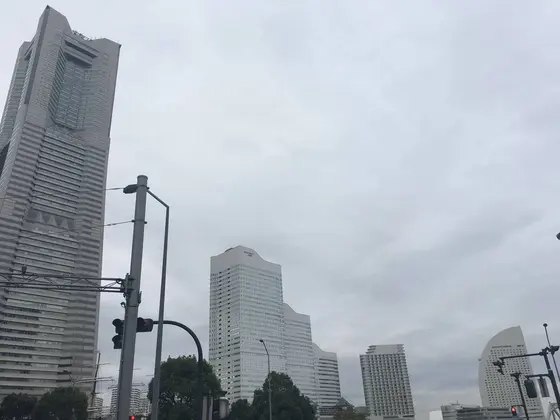 振り返るとクイーン軸