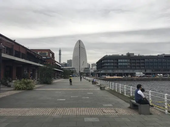 真正面にインターコンチ