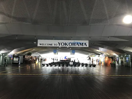 国際客船ターミナル内部