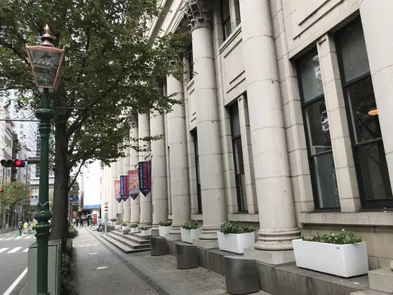 日本郵船ビル