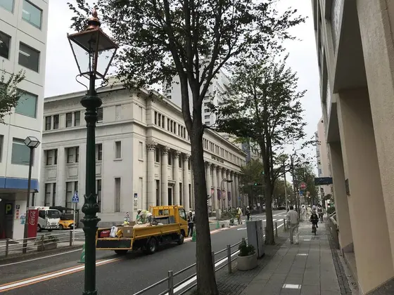 通りと建物のハーモニー