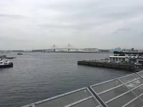 ベイブリッジ方向の眺望