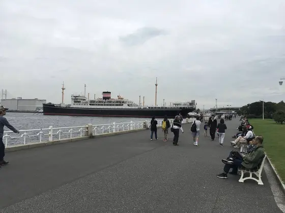 氷川丸の勇姿
