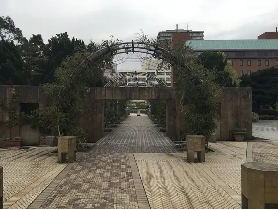 このゲートから向かいます。