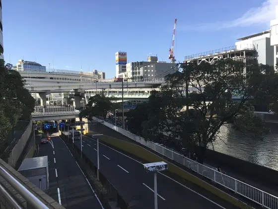 そごうの外周も回れます。
