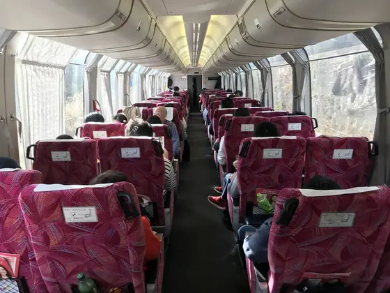 壁面はほぼ窓です♪