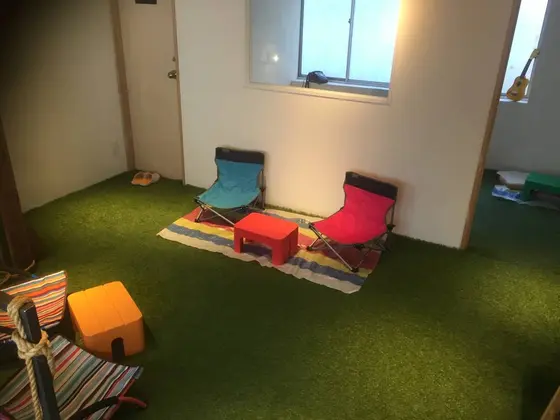 ２階は裸足でゴロゴロ