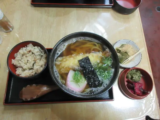 うどんとデザート