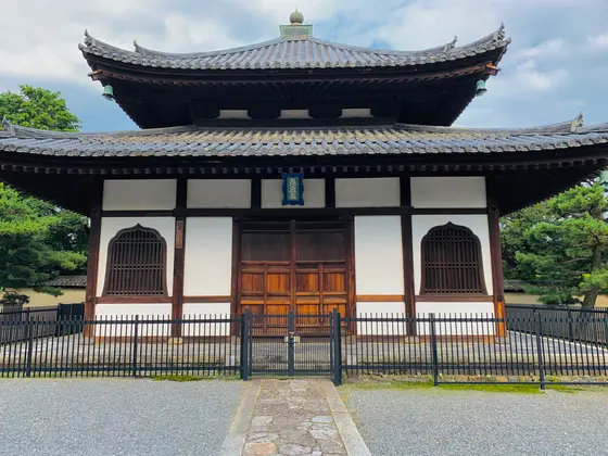 経蔵（重要文化財）