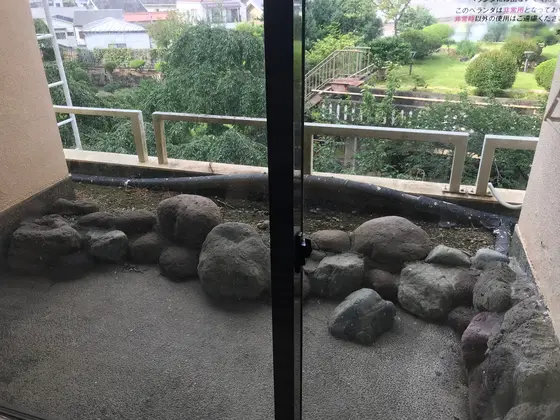 バルコニー