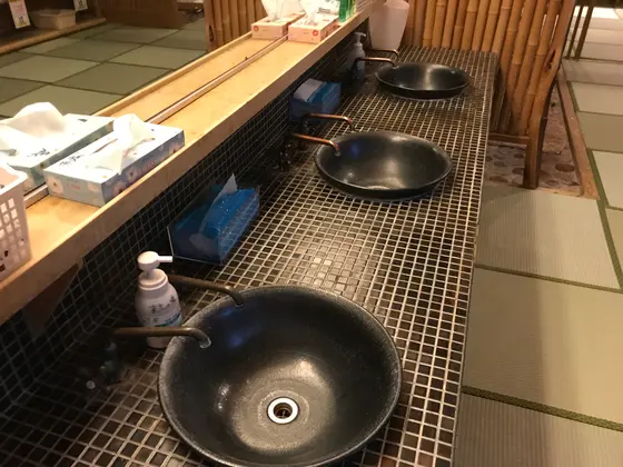 パウダールーム