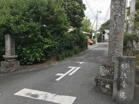 一番左です。