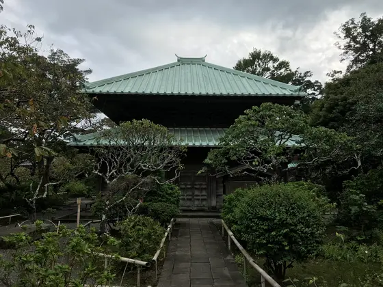 仏殿ですかね？