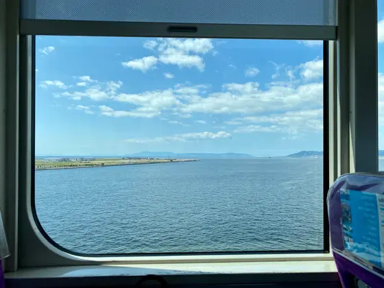 ポートライナー車窓