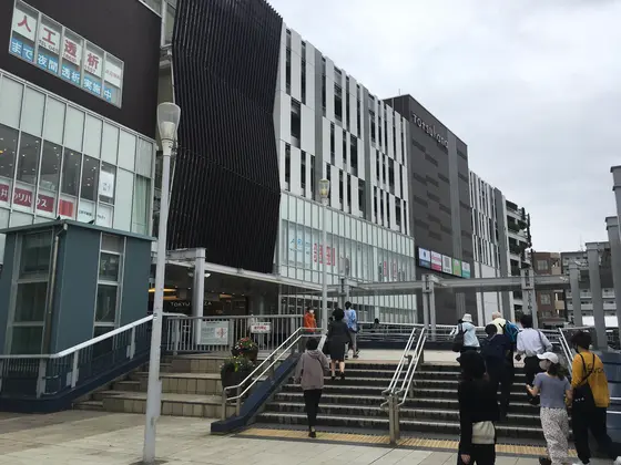 西口駅前