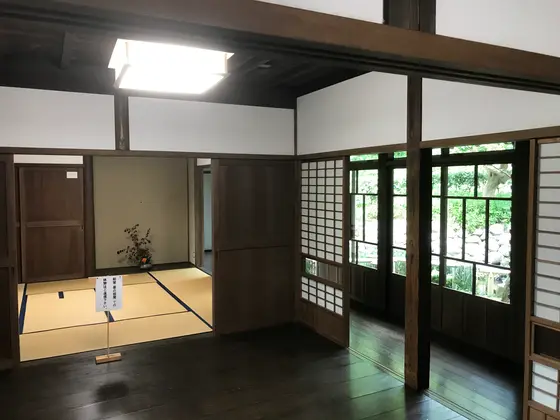 事務所の人の愛想も良い。