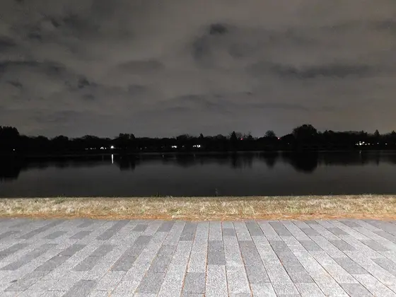 謎の水音