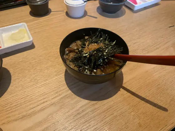 最後は出汁茶漬けに