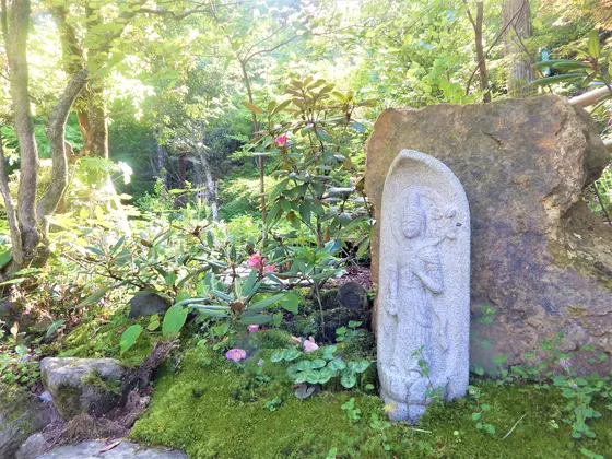 つつじ観音さま