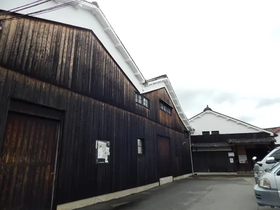 醤油蔵…風情ありますね