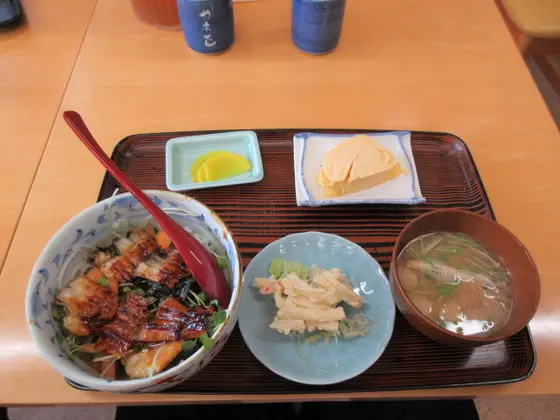 穴子丼