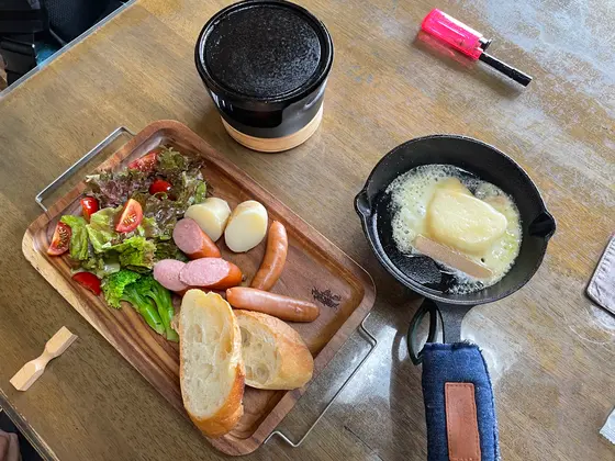 ハイジのお昼ごはん（ラクレット）
